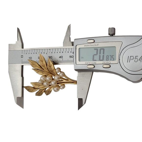 Trifari Crown Over T Gold Tone Faux Pearl Leaf Spray Brooch, Signed K123 - Picture 8 of 9